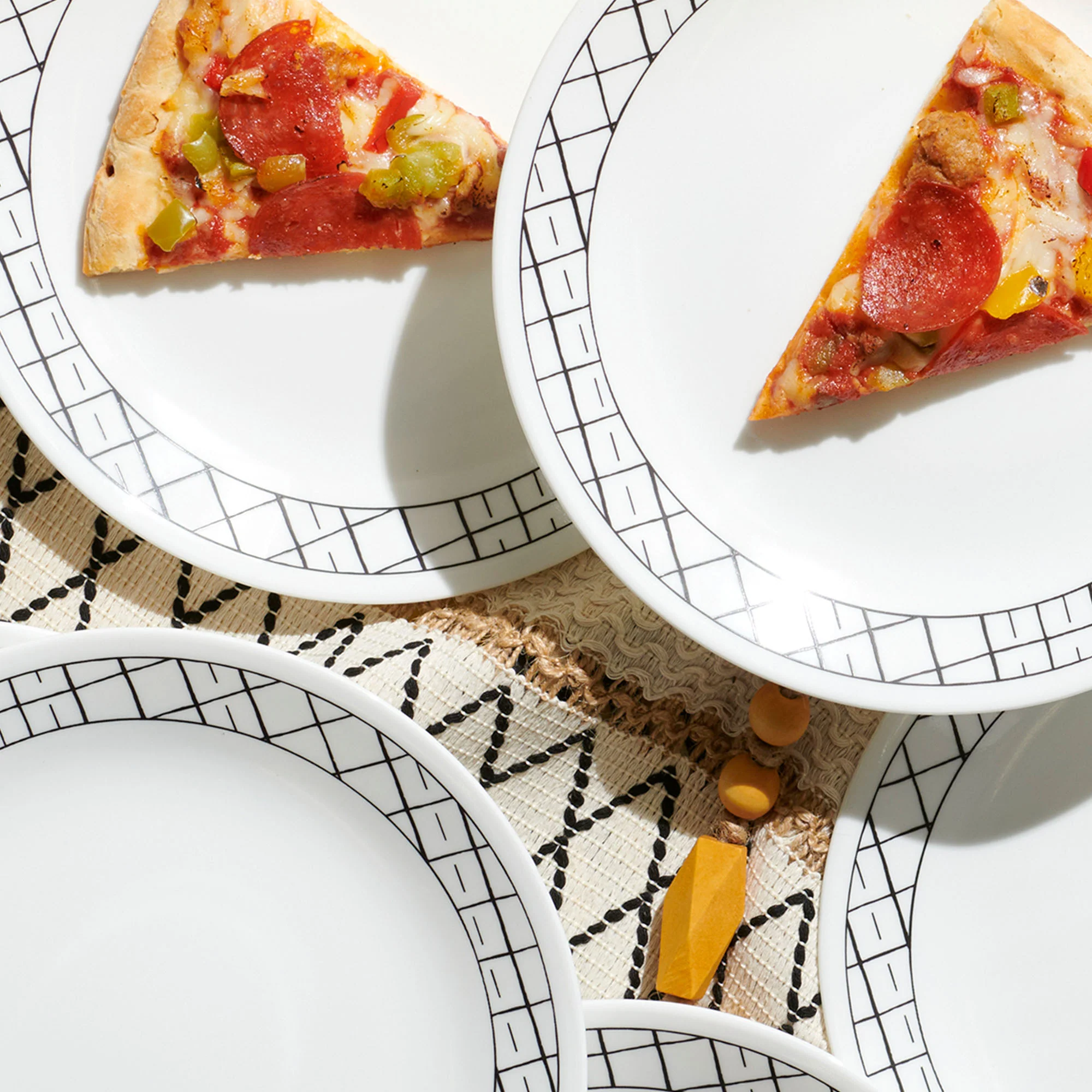 Corelle® Delicate Grid 8.5" Lunch Plate, 6-pack - Image 9