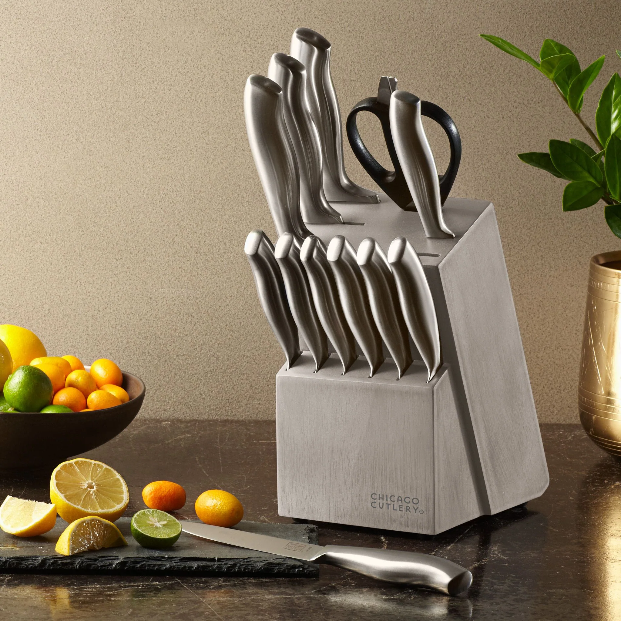 Chicago Cutlery® Insignia SteelTM 13-piece Block Set - Image 2